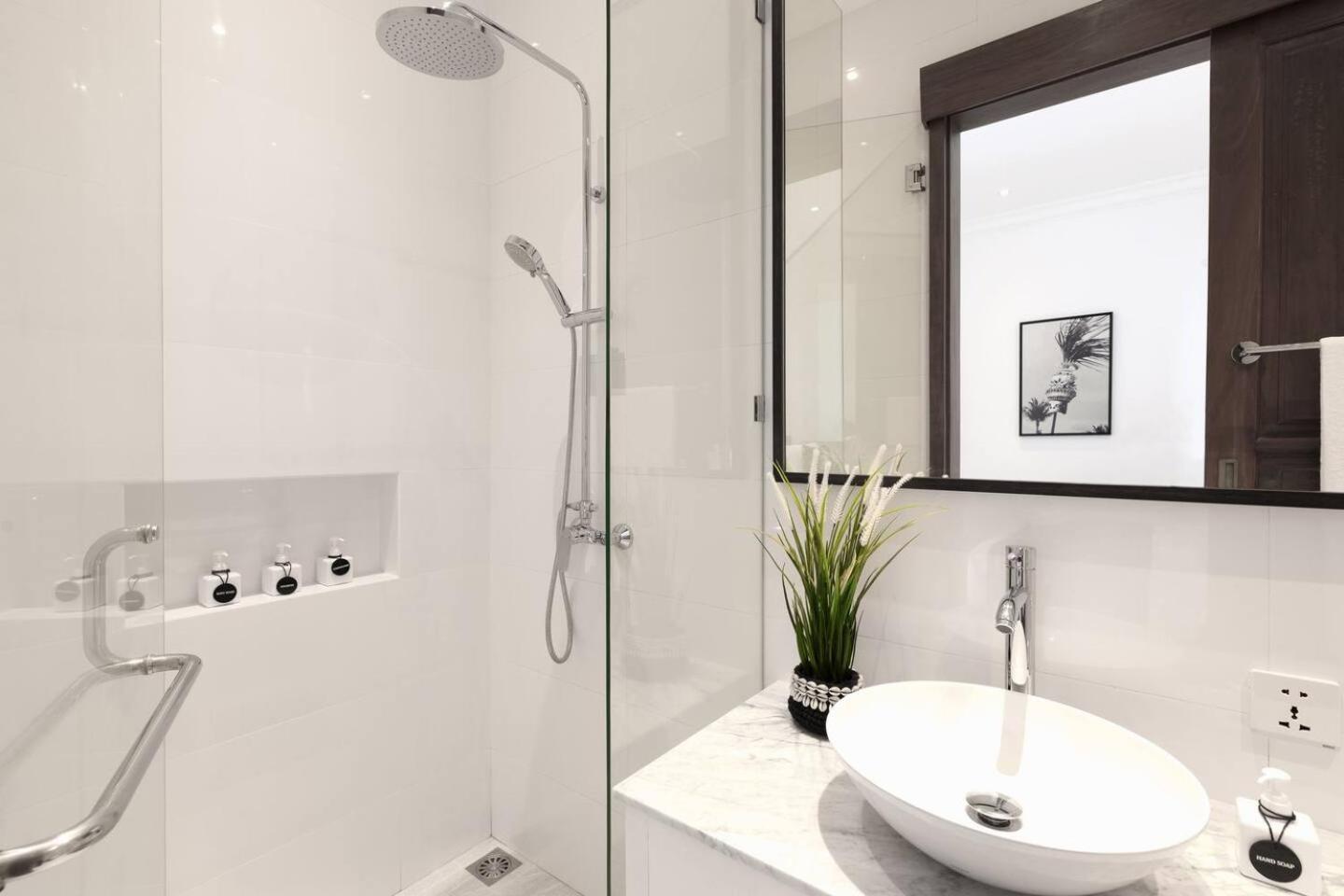 Nook Hotel Seminyak (Bali)